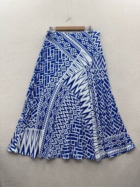 Chico’s Women’s 3 (XL) Midi Skirt Blue White Geometric Stretchy